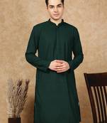 Green cotton blend solid kurta for men