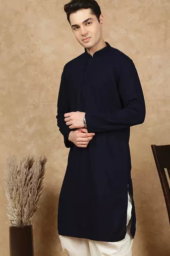 Blue cotton blend solid kurta for men