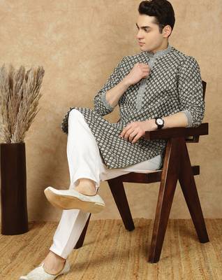 Multicolor cotton floral kurta for men 5