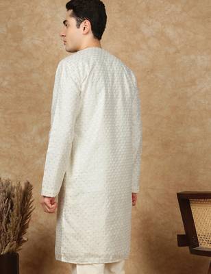 Off white cotton embroidered kurta for men 4