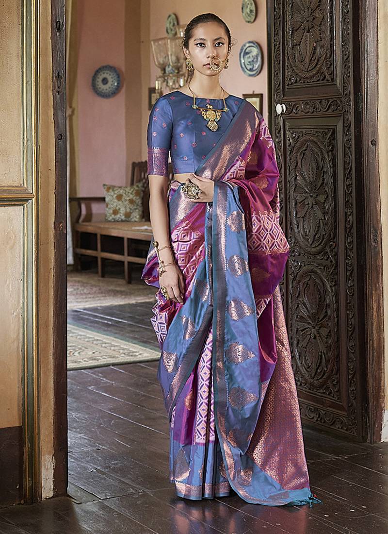 Magenta  zari woven work silk blend  indian traditional wear saree