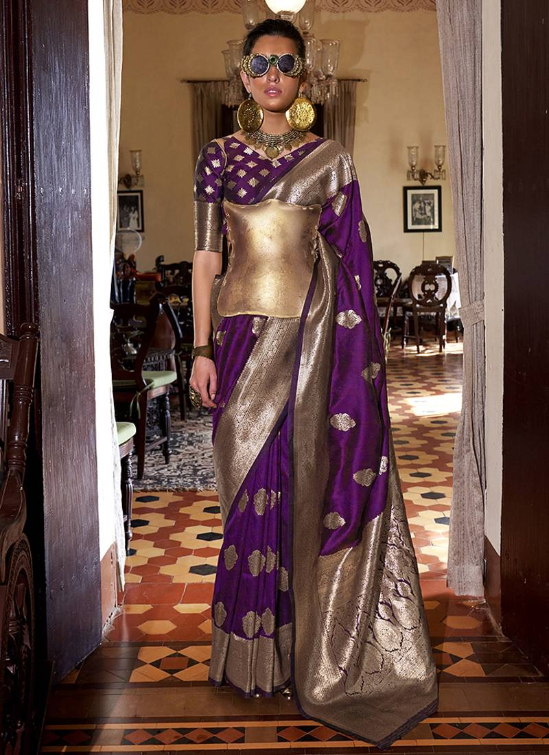 purple color two tone handloom weaving silk blend traditional saree