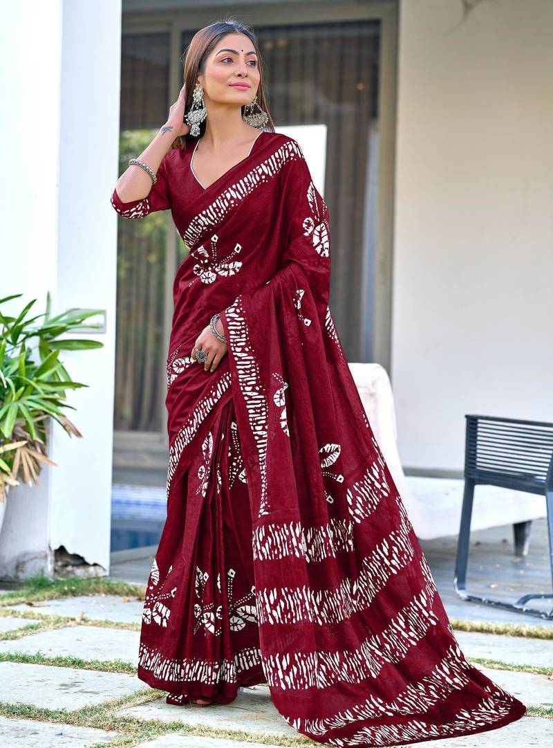 maroon soft cotton printed fancy saree with blouse
