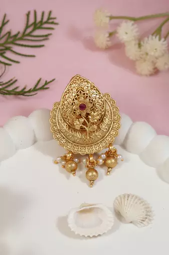 Gold plated traditional design with pearl saree pin/dress pins for women 