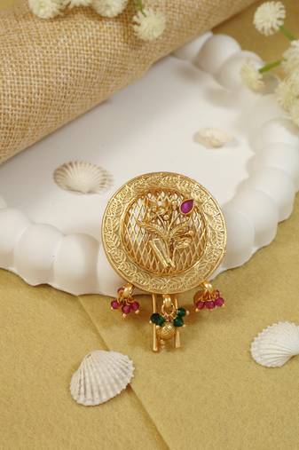 Round gold plated traditional juda pin/hair brooch/jadai billa with leaf pattern and beads