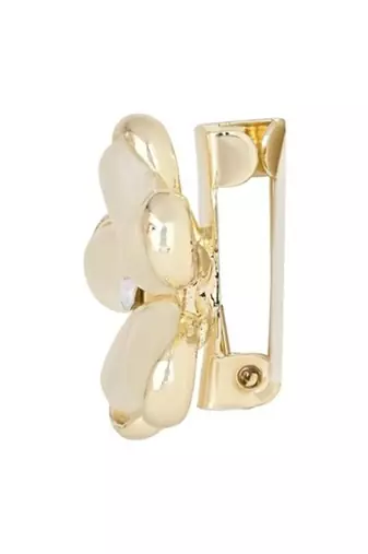 Gold plated stylish traditional brooch/lapel pin for women 