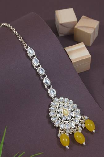 Gold plated traditional kundan & pearl maang tikka for women 