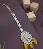 Gold plated traditional kundan & pearl maang tikka for women 