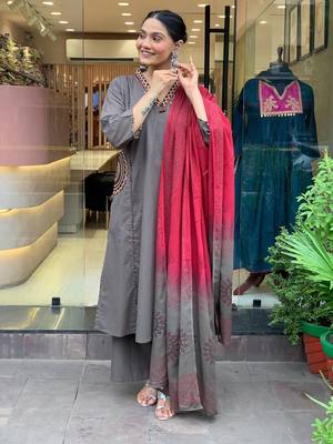 Grey Women  Cotton Embroidered Kurta With Pant And Dupatta 3