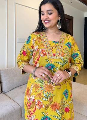 Yellow Women Pure Cotton Embroidered Kurta With Pant And Dupatta 3