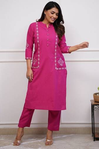 Aaysa women pure cotton embroidered pink kurta with pant