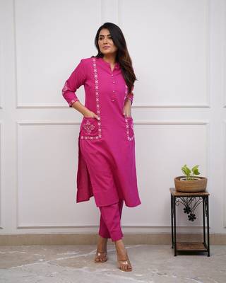 Pink Women  Cotton Embroidered Kurta With Pant 2