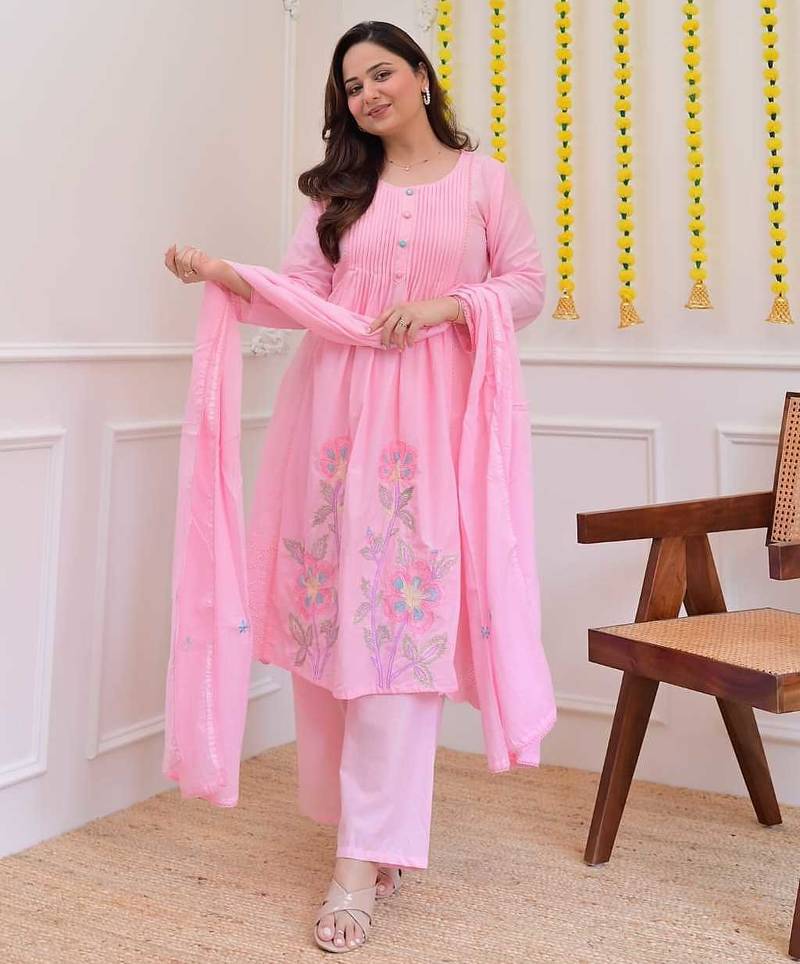 Aaysa women pure cotton embroidered pink kurta with pant and dupatta
