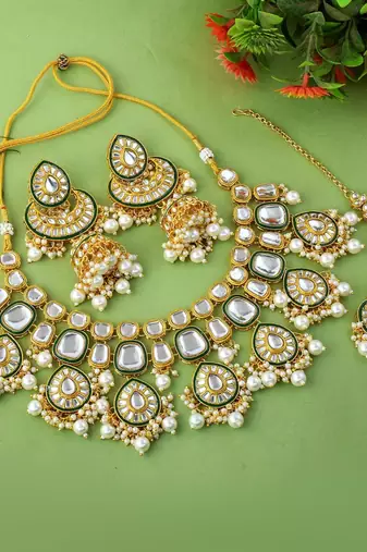 Pure white color kundan necklace set with detailed stone craftwork