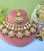 Maroon & green color kundan necklace set for bridal and party use