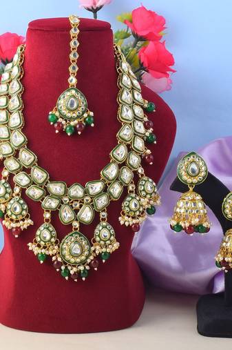 Bridal maroon & green color kundan necklace set with stone design
