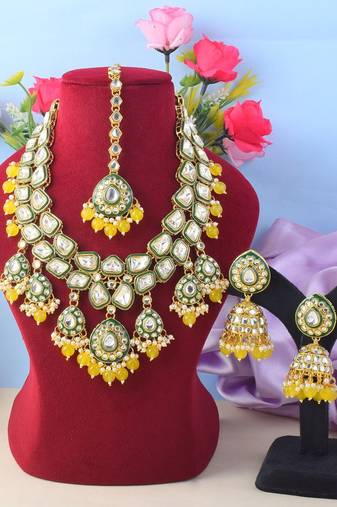 Vibrant yellow color kundan necklace set for cultural functions