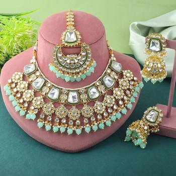 Festive pista green color kundan necklace set for party wear 1
