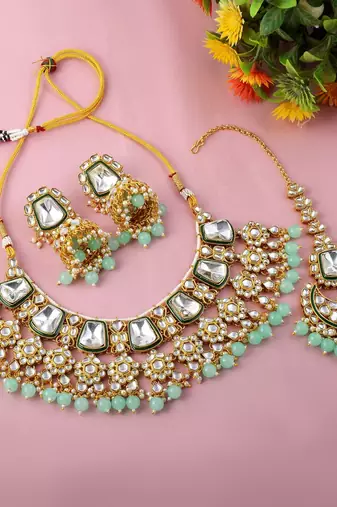 Festive pista green color kundan necklace set for party wear
