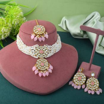 Stylish pink color choker kundan necklace set for trendy look 1