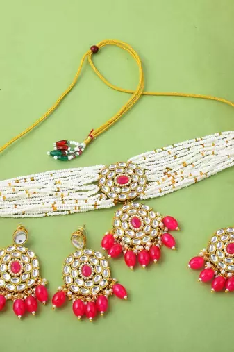 Traditional rani color choker kundan necklace set for festive vibes