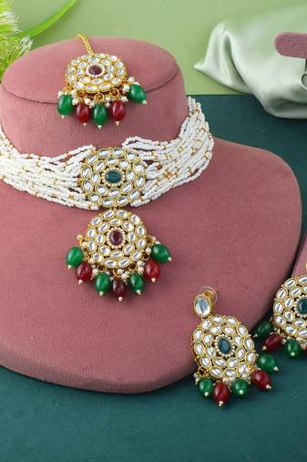 Dual maroon & green color choker kundan necklace set for weddings