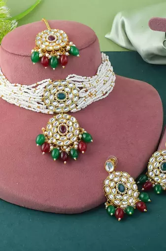 Dual maroon & green color choker kundan necklace set for weddings