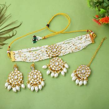 Bright white color choker kundan necklace set for bridal glamour 1
