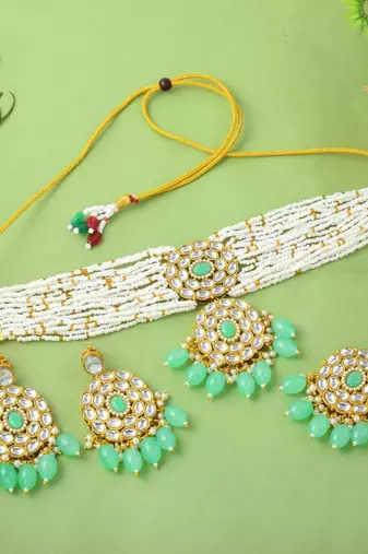 Stylish pista green color choker kundan necklace set for parties