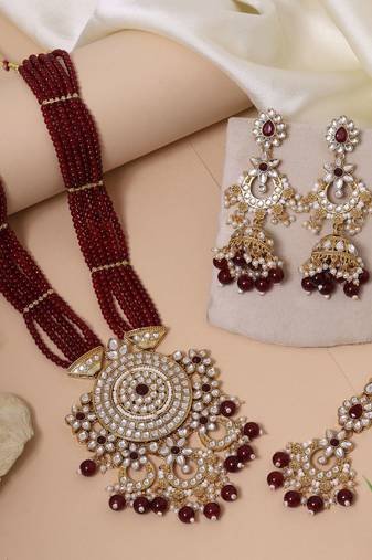Maroon color kundan necklace set