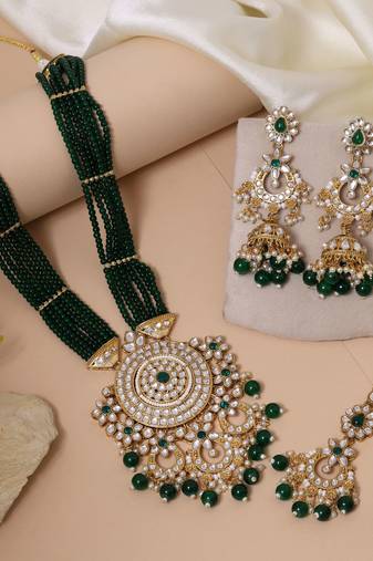 Green color kundan necklace set