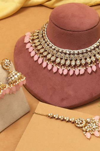 Pink color kundan necklace set