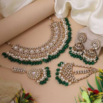 Green color kundan necklace set 1