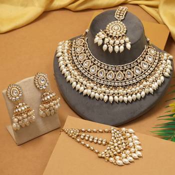 White color kundan necklace set 2