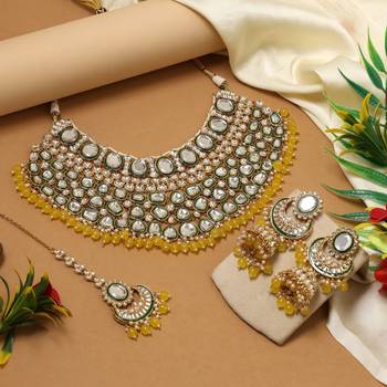 Yellow color kundan necklace set 2