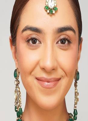 Gold plated kundan green stone necklace set 4