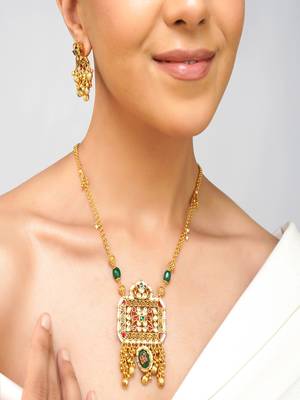 Gold plated kundan necklace set 3