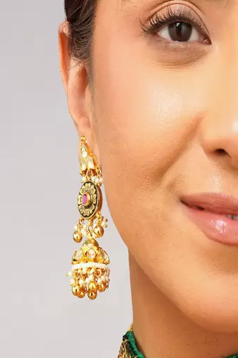Gold plated kundan green stone choker necklace set