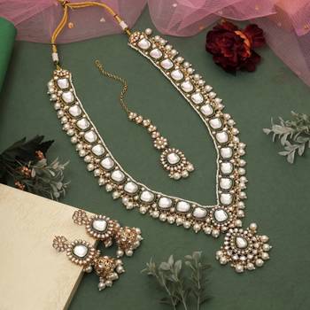 White color kundan necklace set 2