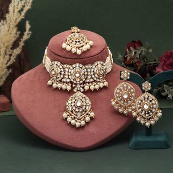 White color choker kundan necklace set 1