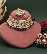 Green color kundan necklace set