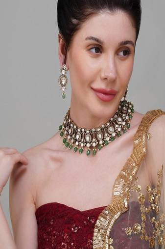 Gold plated kundan green stone necklace set
