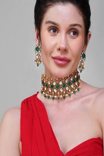Gold plated kundan green stone choker necklace set