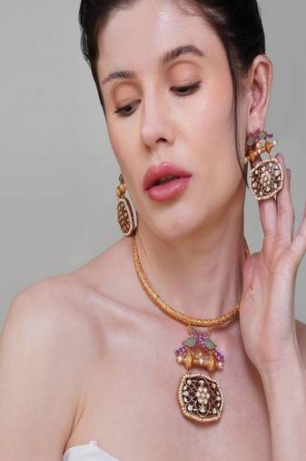 Gold plated Multicolor necklace set