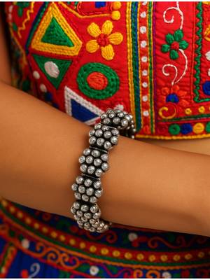 Navratri silver oxidized ethnic adjustable ghungroo bracelet for women & girls (adb170ox) 1