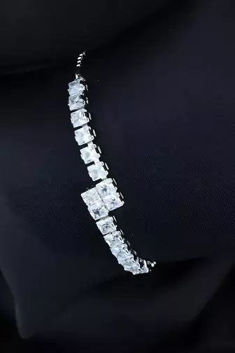 Stylish silver plated cubic zirconia american diamond adjustable bracelet for women
