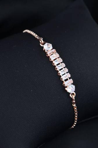 Stylish rose gold plated cubic zirconia american diamond adjustable bracelet for women