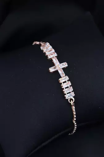 Stylish rose gold plated cubic zirconia american diamond adjustable bracelet for women