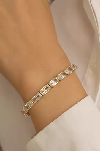 Stylish silver plated cubic zirconia american diamond adjustable bracelet for women