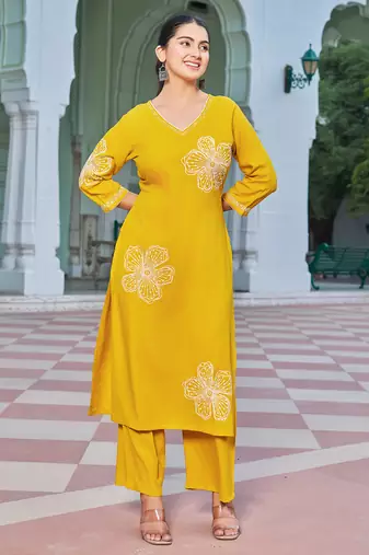 Floral Embroidered V-Neck Thread Work Straight Kurta With Palazzo